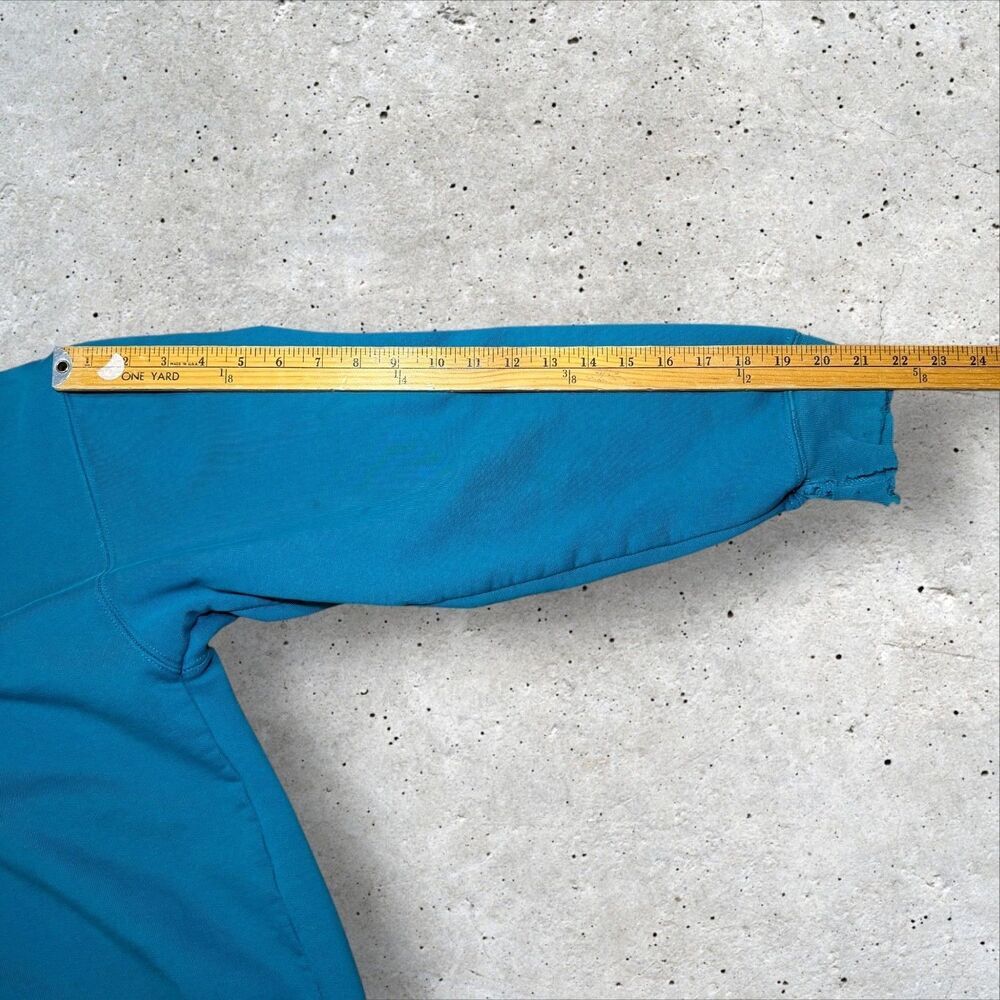 Vintage Disney Store Mickey Amis Sweatshirt Size Large Turquoise France - Picture 12 of 12